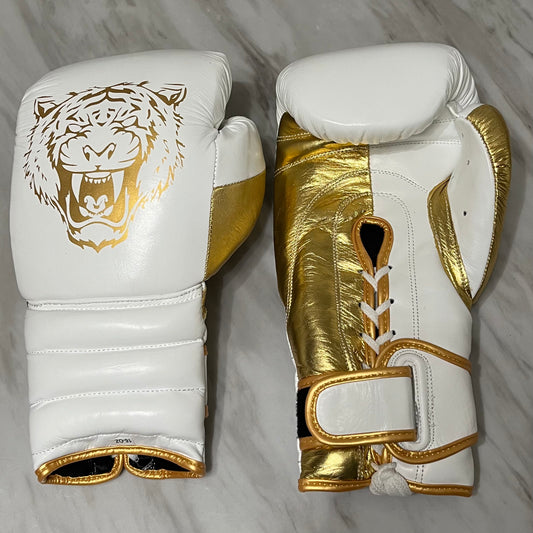 Pantera Boxing Glove White/Gold Metallic